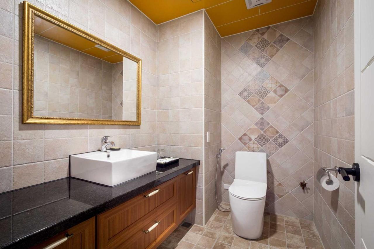 The White Paris Otel Jiaoxi Dış mekan fotoğraf