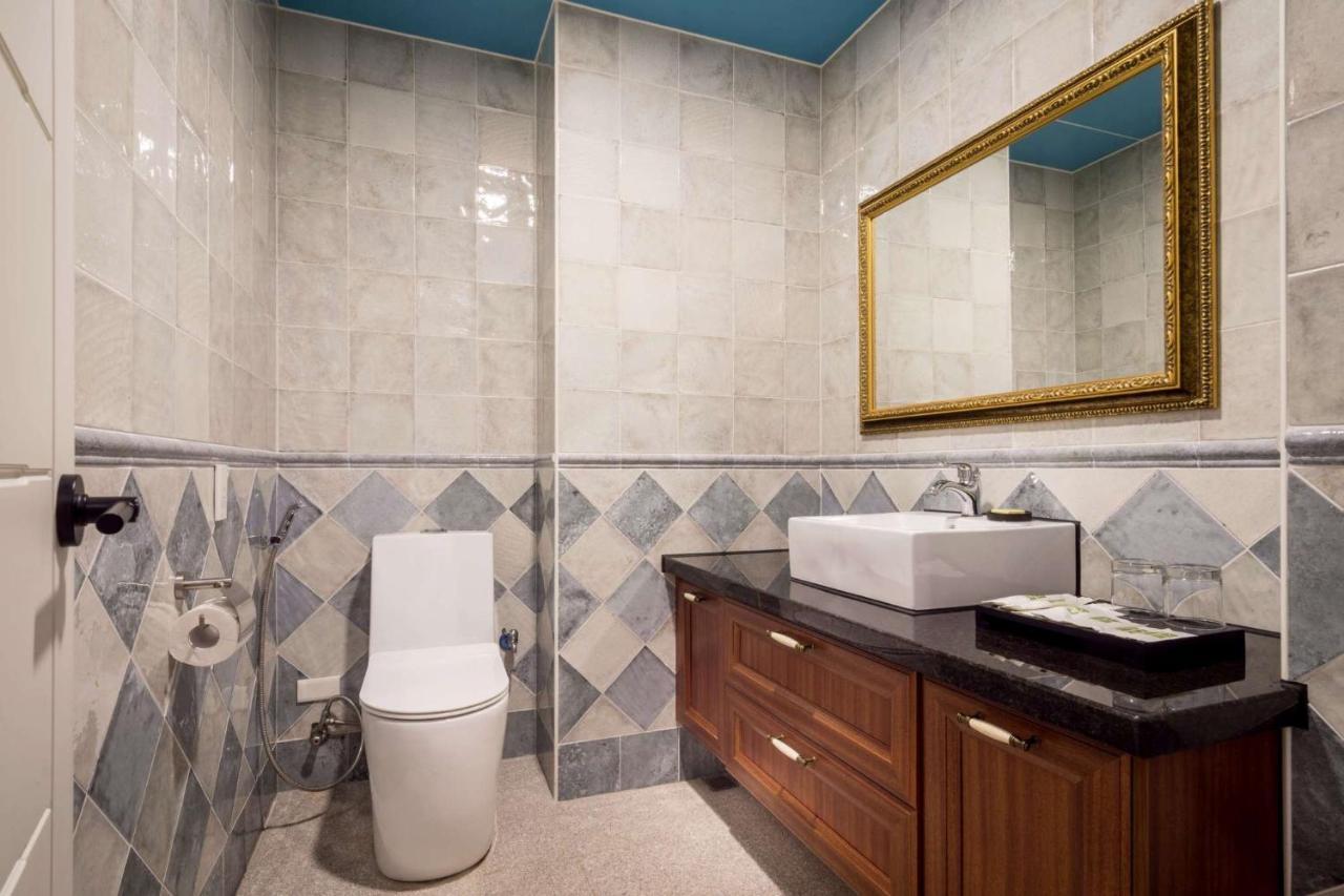 The White Paris Otel Jiaoxi Dış mekan fotoğraf